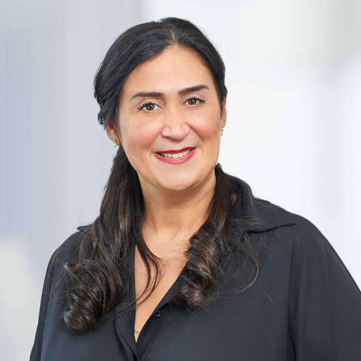 maetzekoenig_mitarbeiter_cigdem_cinar_test